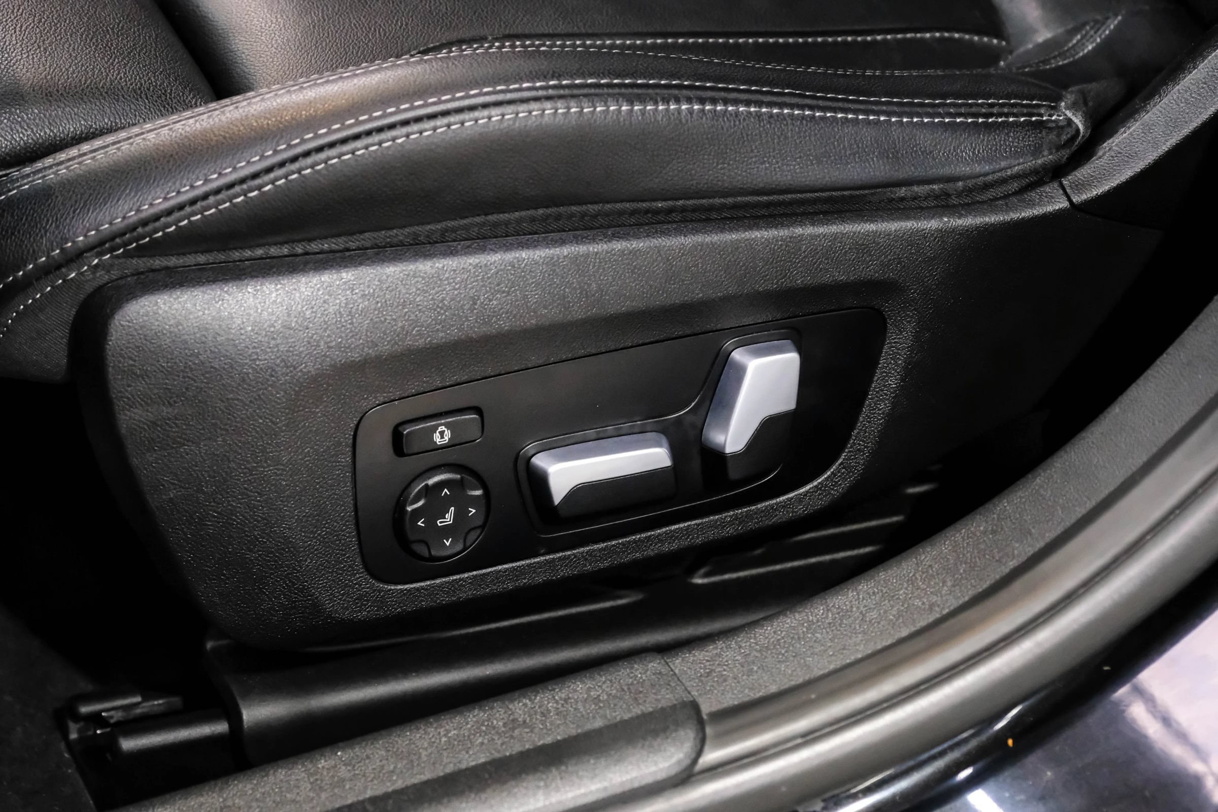 Used 2021 BMW M340i xDrive w/ Premium Package AWD/4WD image 48
