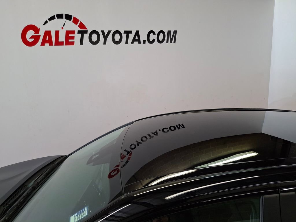 Used 2023 Toyota Camry TRD image 8