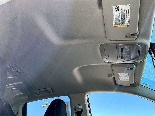Used 2022 Chevrolet Colorado LT w/ LT Convenience Package image 22