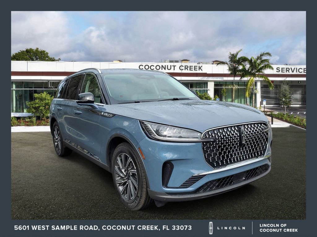 New 2026 Lincoln Aviator 2WD