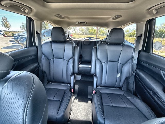 New 2027 Subaru Ascent Limited AWD/4WD image 25