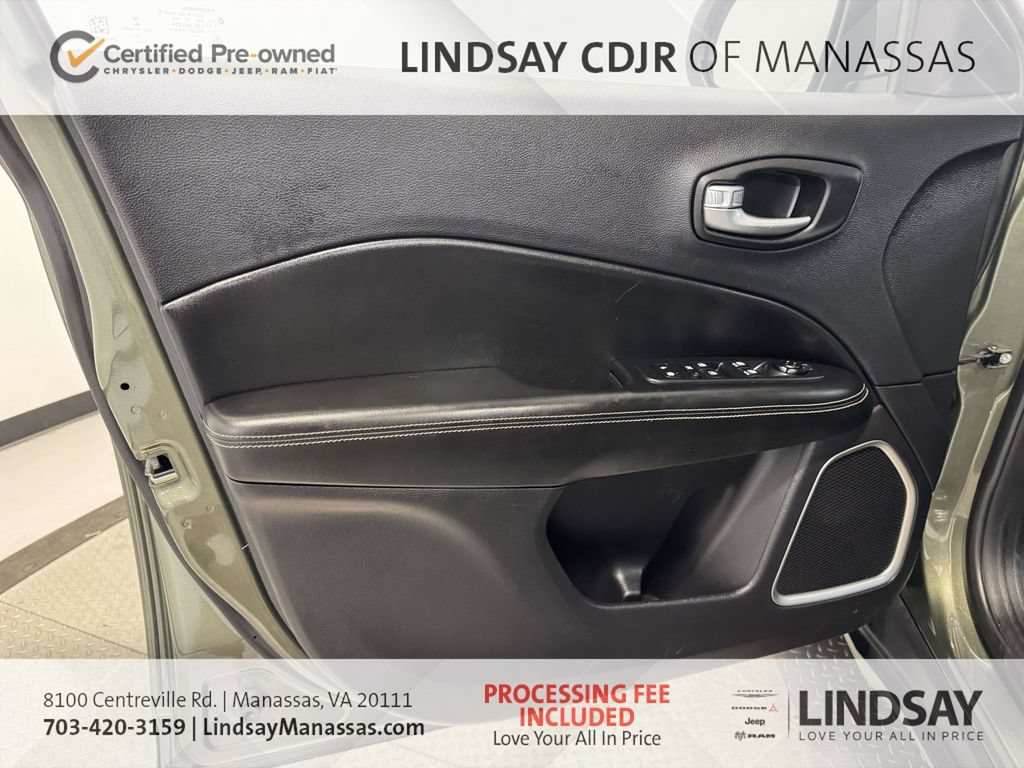 Certified 2021 Jeep Compass Latitude FWD image 18