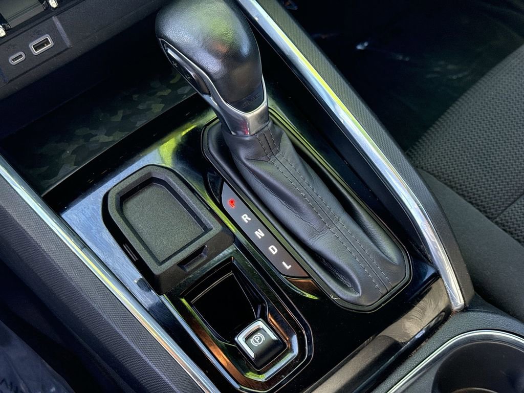 Used 2023 GMC Canyon Elevation w/ Convenience Package image 16