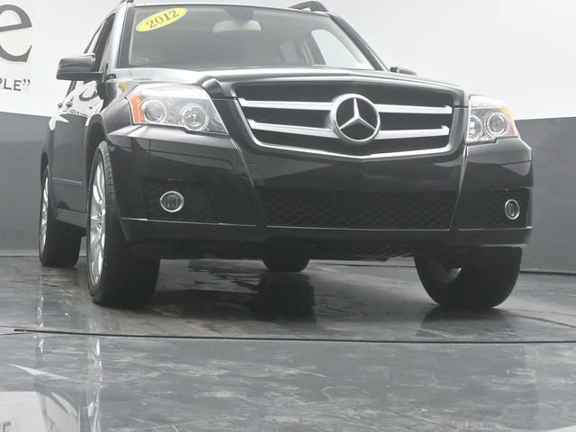 Used 2012 Mercedes-Benz GLK 350 4MATIC image 3
