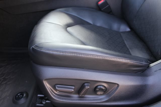 Used 2021 Toyota Camry XSE FWD image 46