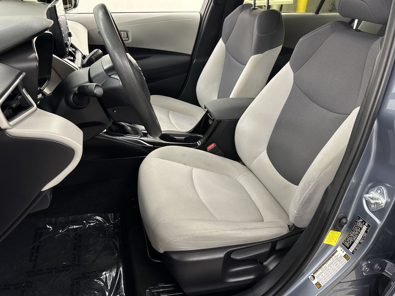Used 2020 Toyota Corolla L FWD image 14