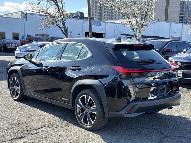 Used 2021 Lexus UX 250h w/ Premium Package image 4