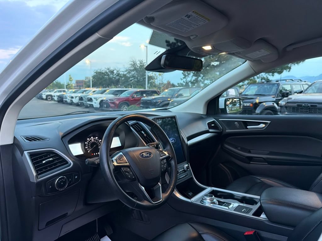 Used 2024 Ford Edge SEL AWD/4WD image 25