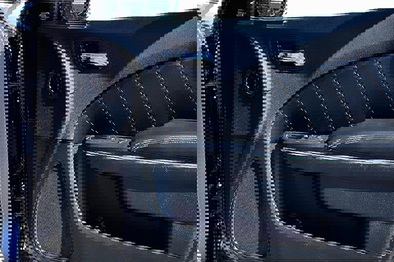 Used 2014 Dodge Charger R/T RWD image 11