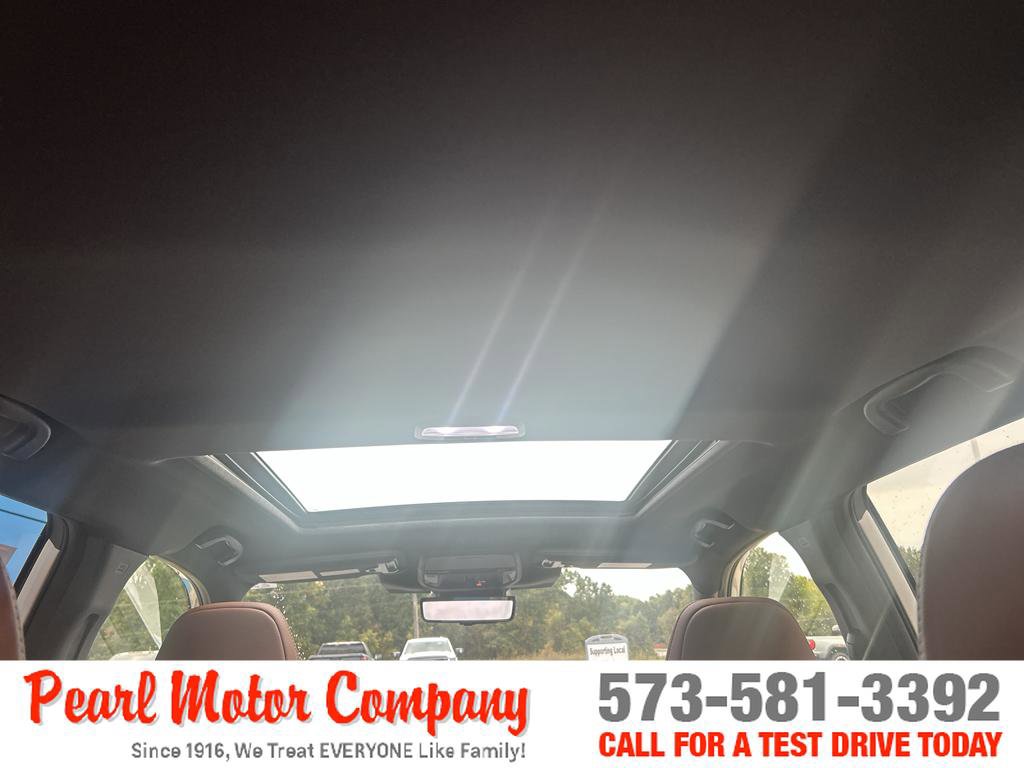 Used 2025 Subaru Forester Touring w/ Popular Package - Touring image 26