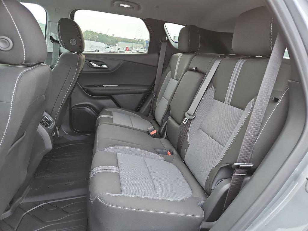 New 2026 Chevrolet Blazer LT w/ Convenience Package FWD image 16