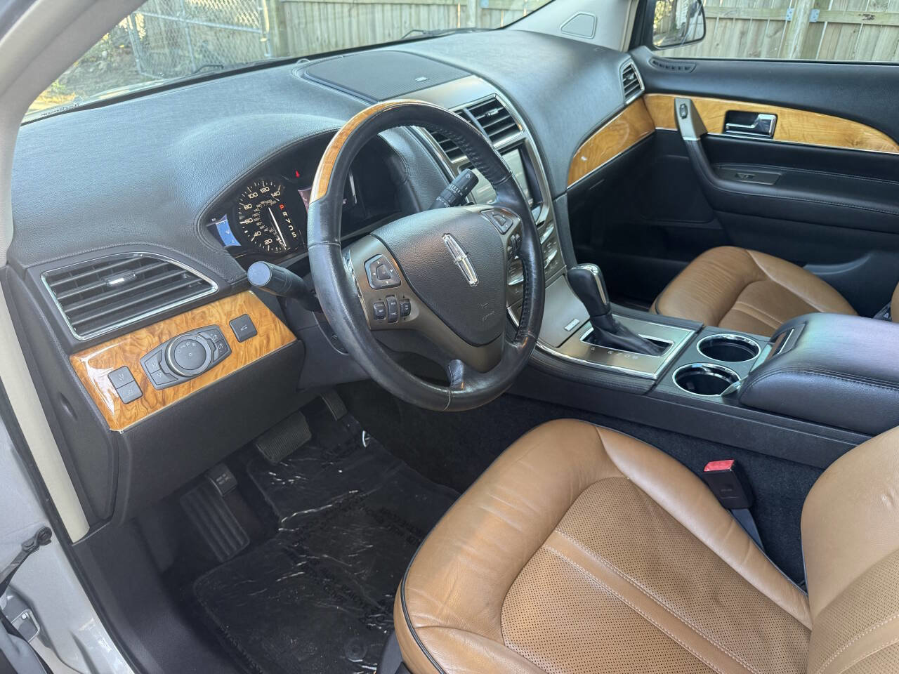 Used 2013 Lincoln MKX Base 4dr SUV image 9