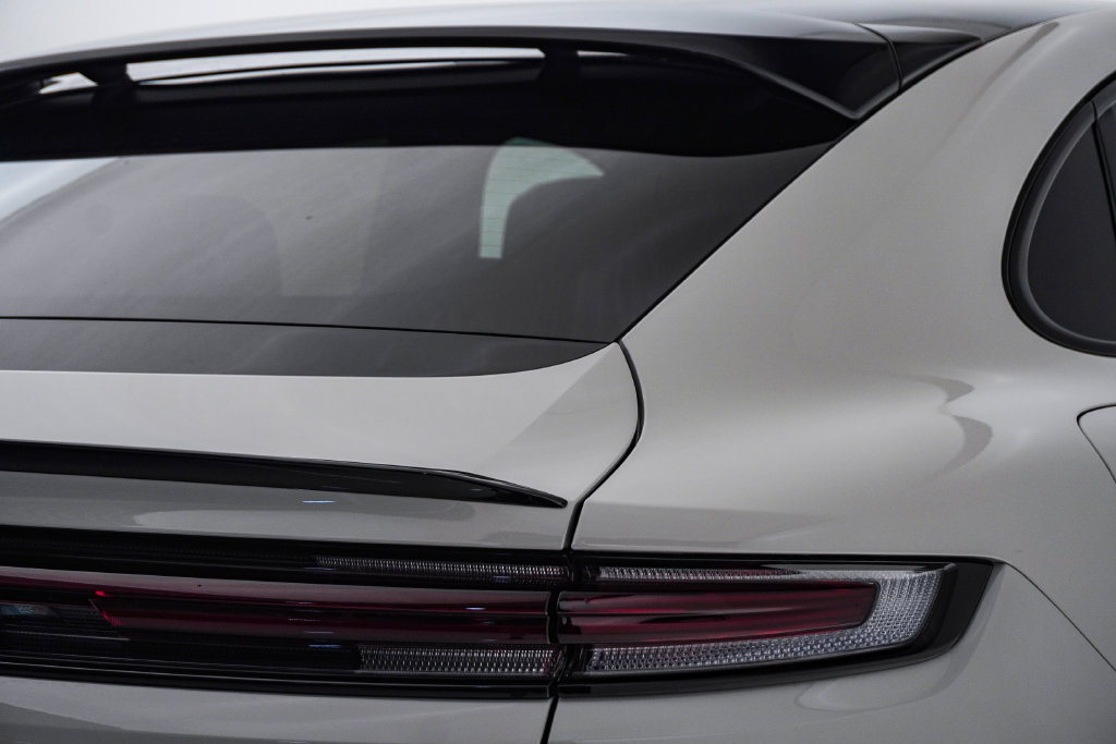 New 2026 Porsche Cayenne S AWD/4WD image 12