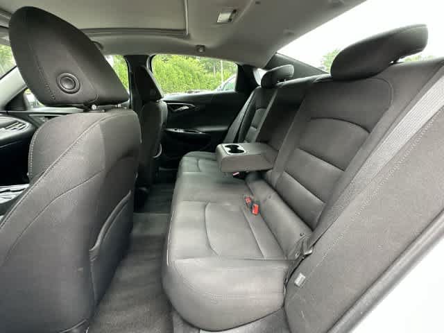 Used 2020 Chevrolet Malibu LT FWD image 18