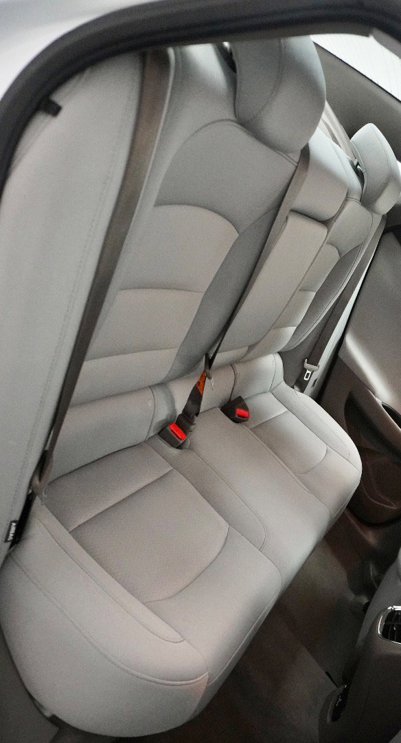 Used 2018 Chevrolet Malibu LT image 8