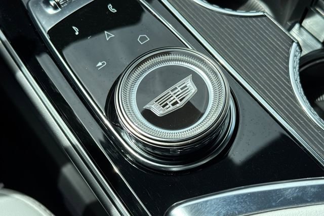 Used 2024 Cadillac Lyriq Sport RWD image 32