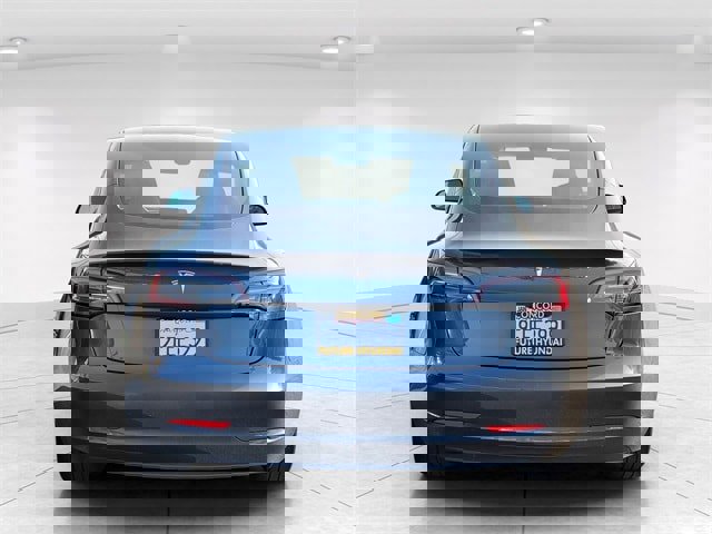 Used 2023 Tesla Model 3 Standard Range image 5