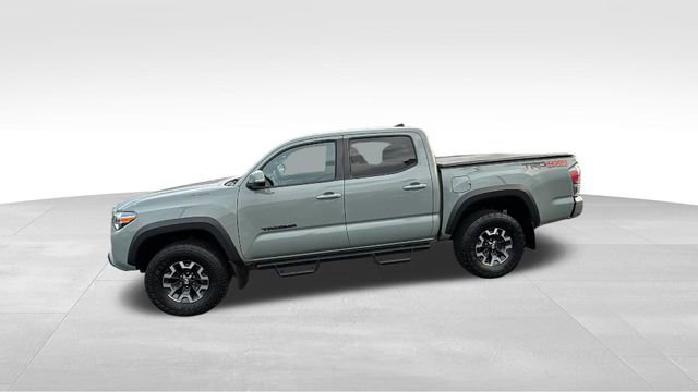 Used 2022 Toyota Tacoma TRD Off-Road image 4