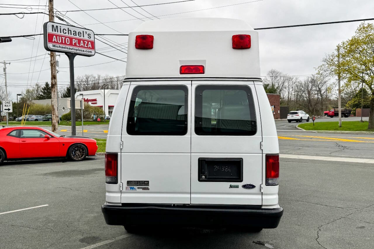 Used 2011 Ford E-350 and Econoline 350 Extended Super Duty w/ PWR Group RWD image 9