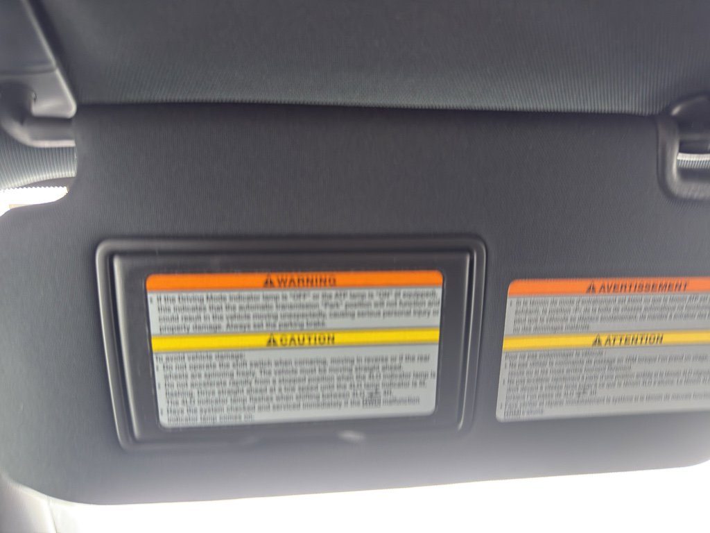 Used 2022 Nissan Frontier PRO-4X image 23