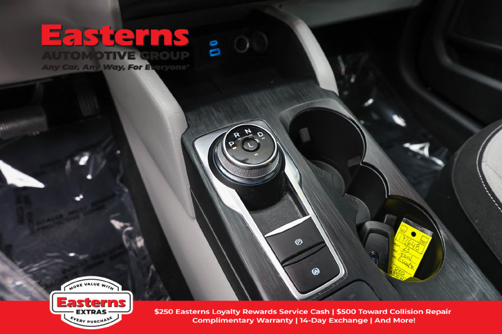 Used 2023 Ford Escape Active AWD/4WD image 14