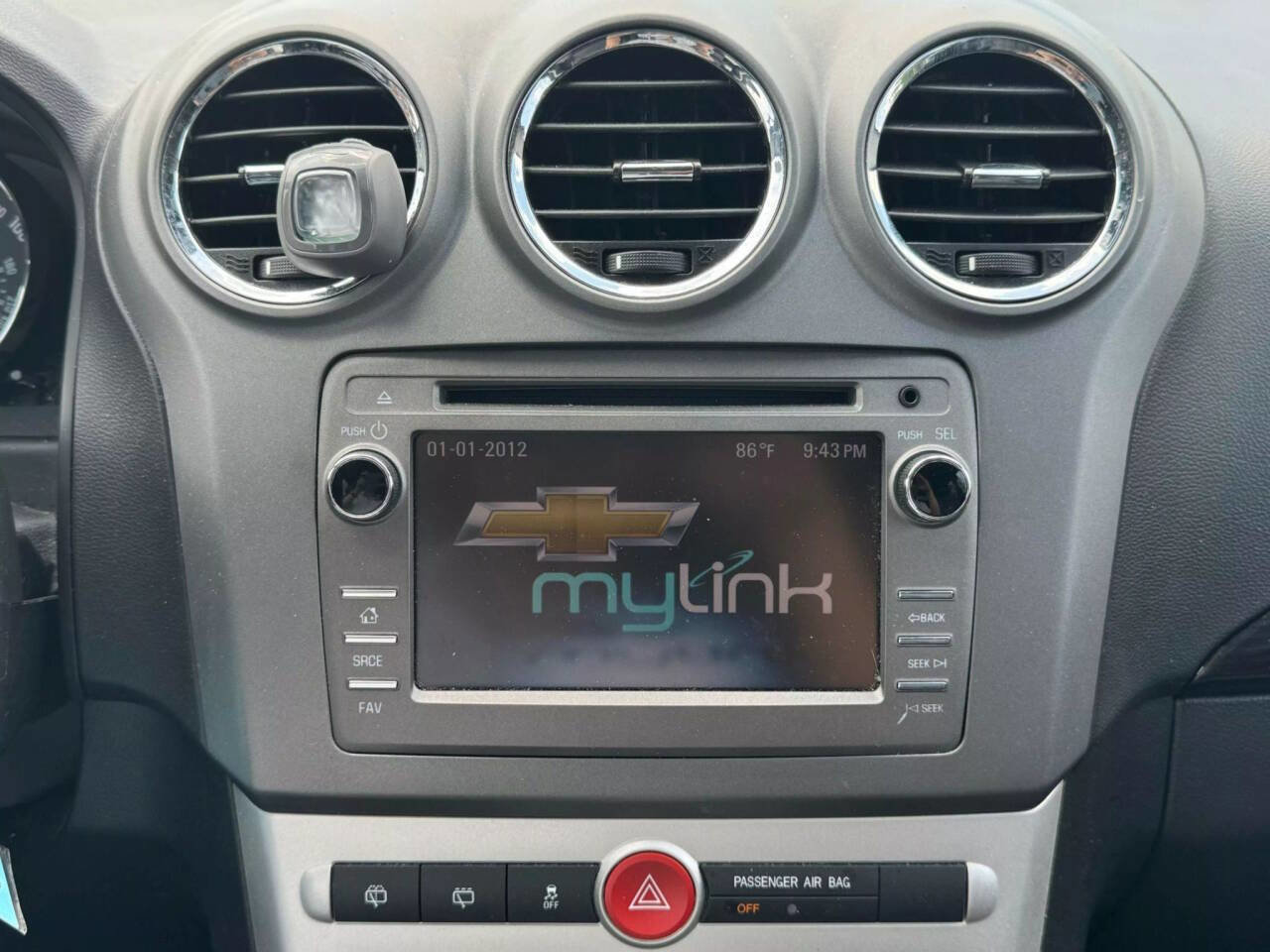 Used 2014 Chevrolet Captiva Sport LT w/ Convenience Package image 19