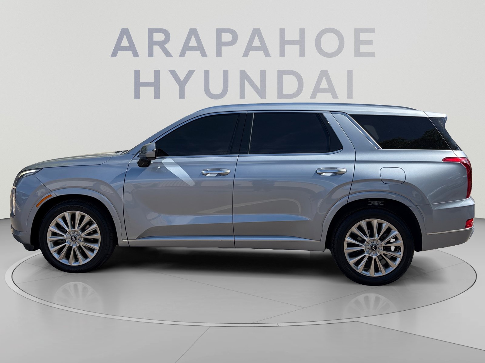 Used 2020 Hyundai Palisade Limited AWD/4WD image 2