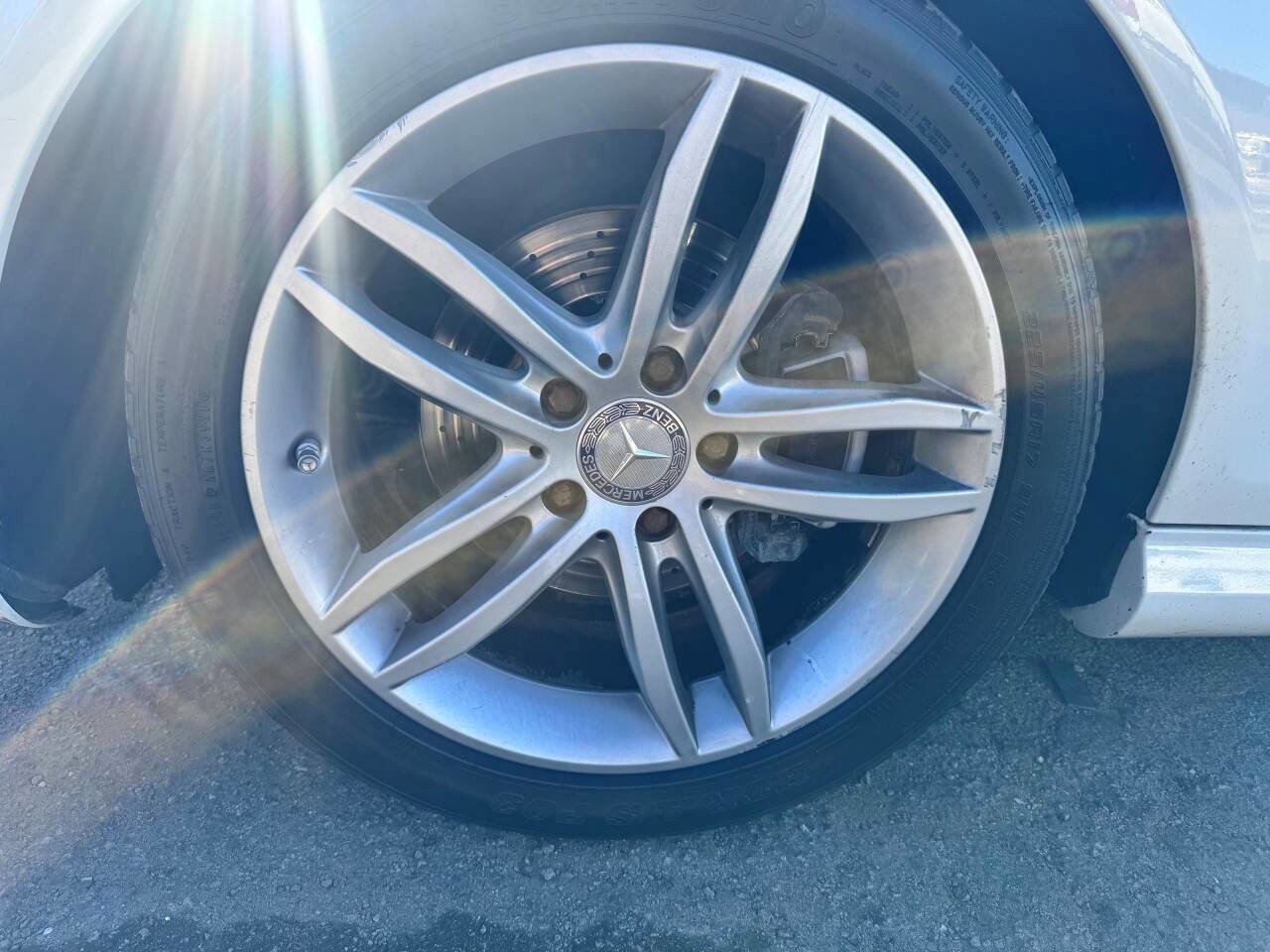 Used 2012 Mercedes-Benz C 250 Sedan image 8