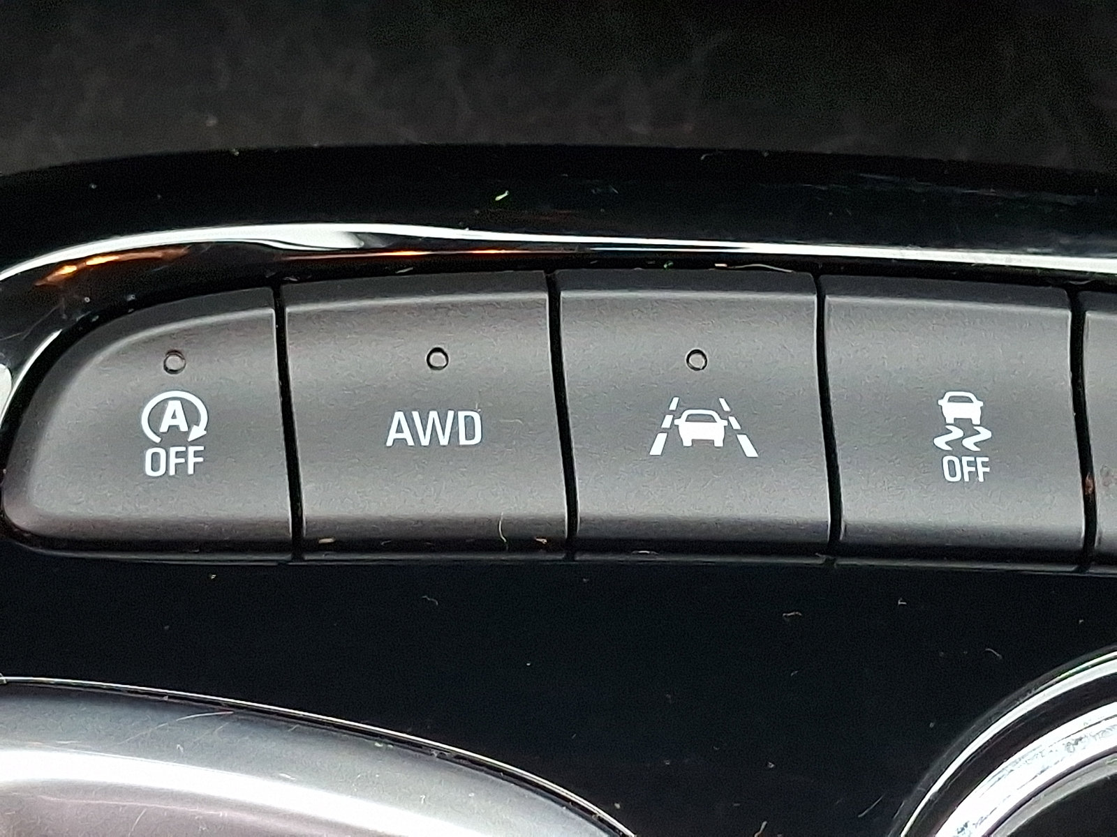 Used 2024 Buick Encore GX Preferred AWD/4WD image 23