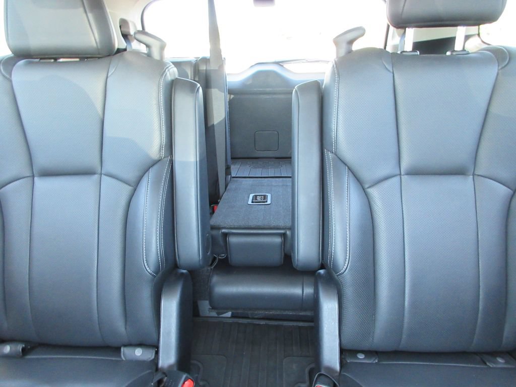 Used 2021 Subaru Ascent Touring w/ Popular Package #2A AWD/4WD image 21