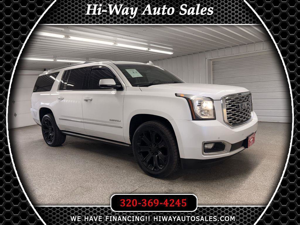 Used 2019 GMC Yukon XL Denali w/ Denali Ultimate Package image 1