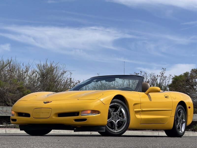 Used 2002 Chevrolet Corvette Convertible w/ Preferred Equipment Group2 RWD image 1