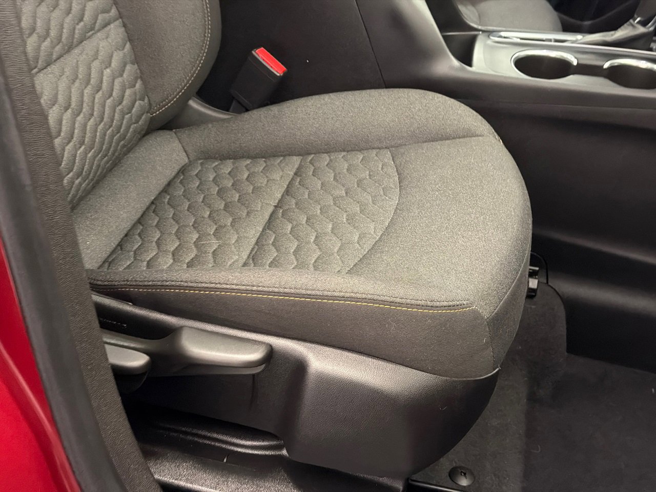 Used 2020 Chevrolet Equinox LT image 12