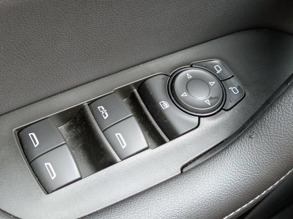 Used 2024 Chevrolet Blazer LT w/ Convenience Package FWD image 24
