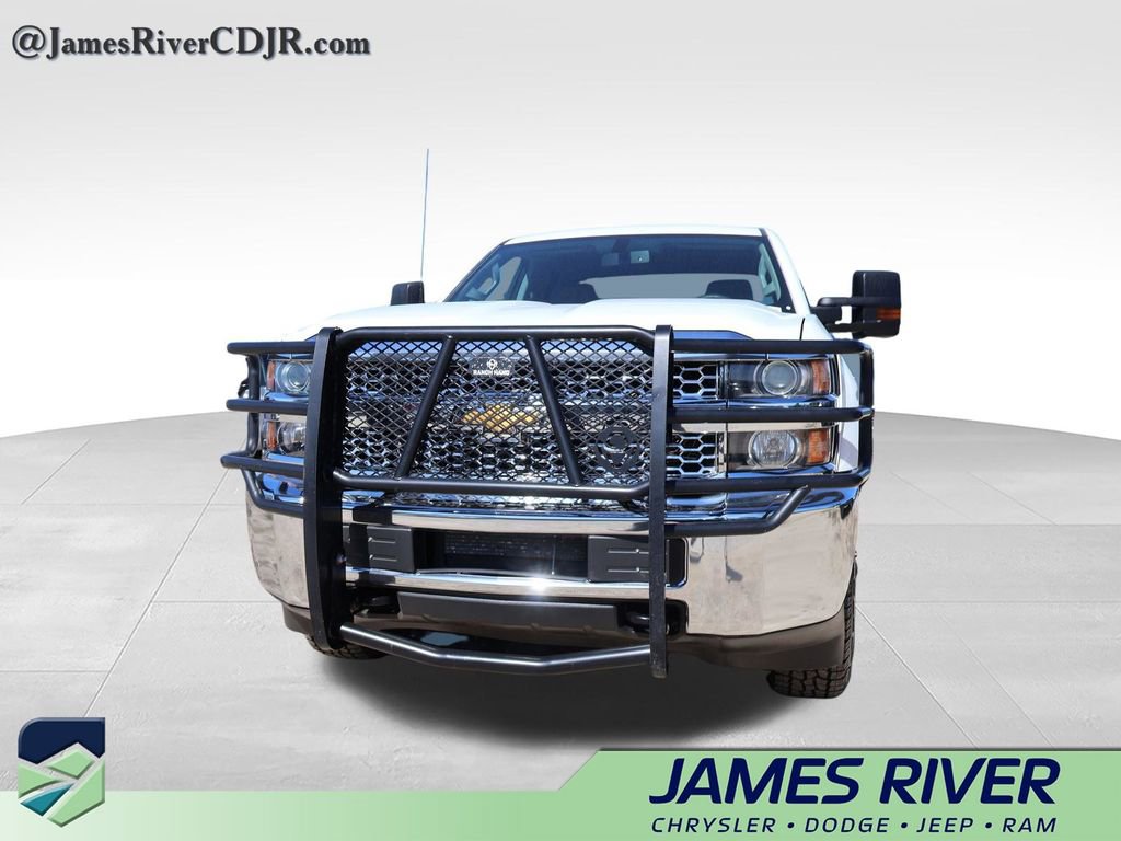 Used 2019 Chevrolet Silverado 2500 W/T AWD/4WD image 2