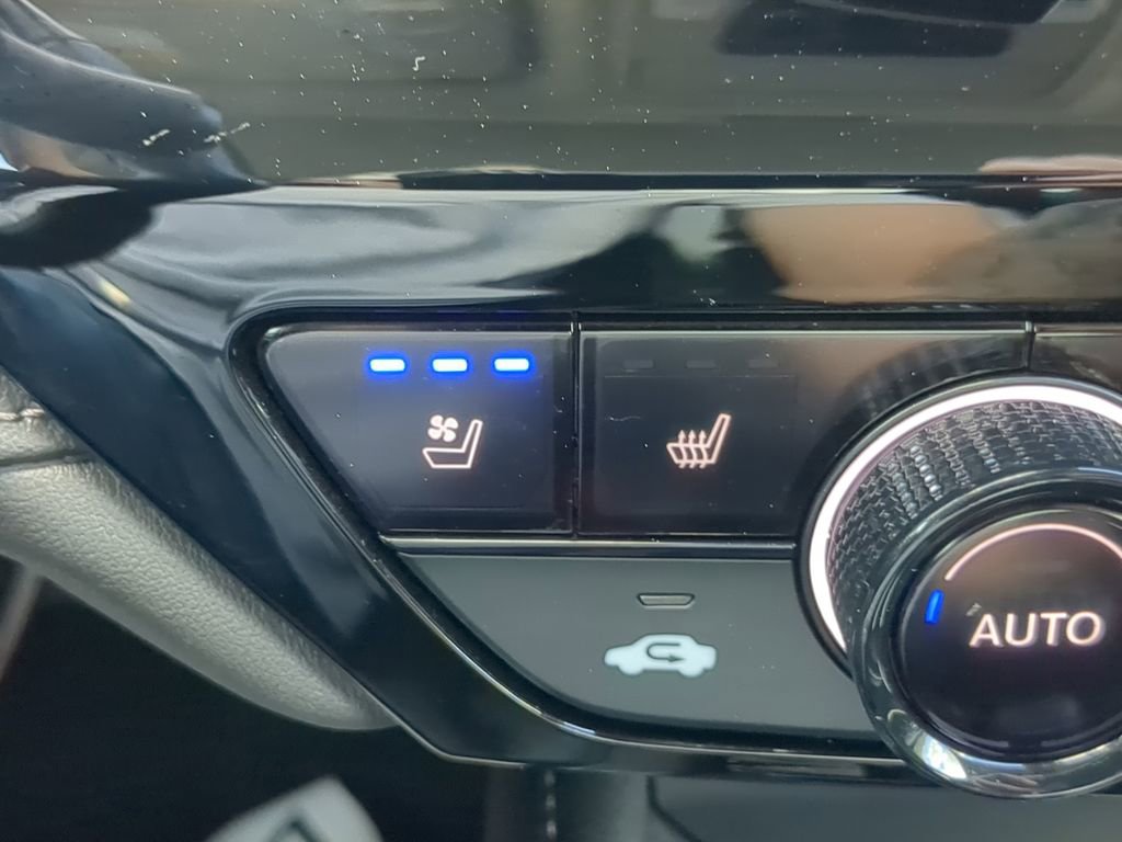 Used 2023 Honda Accord Touring image 25