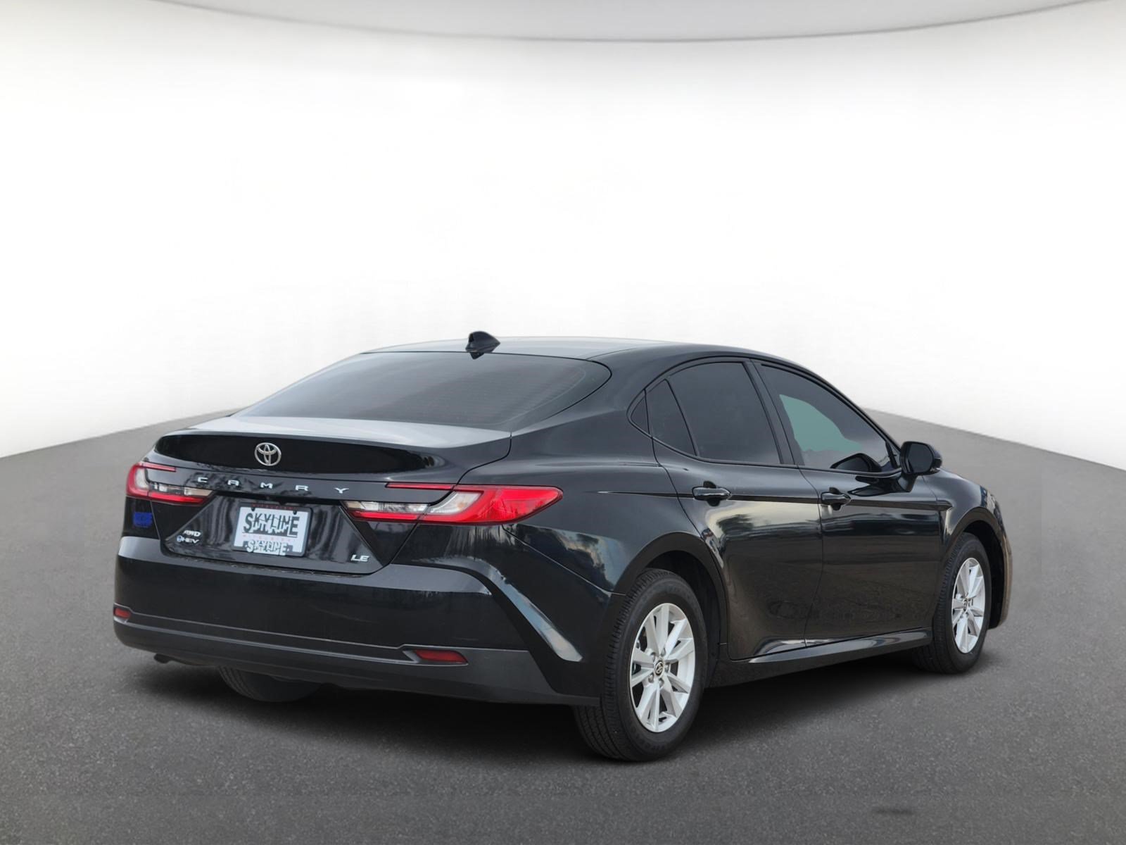 Used 2025 Toyota Camry LE w/ Convenience Package AWD/4WD image 3