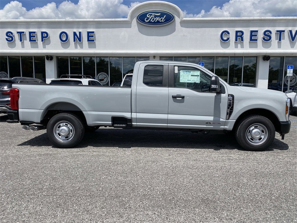 New 2025 Ford F250 XL image 10