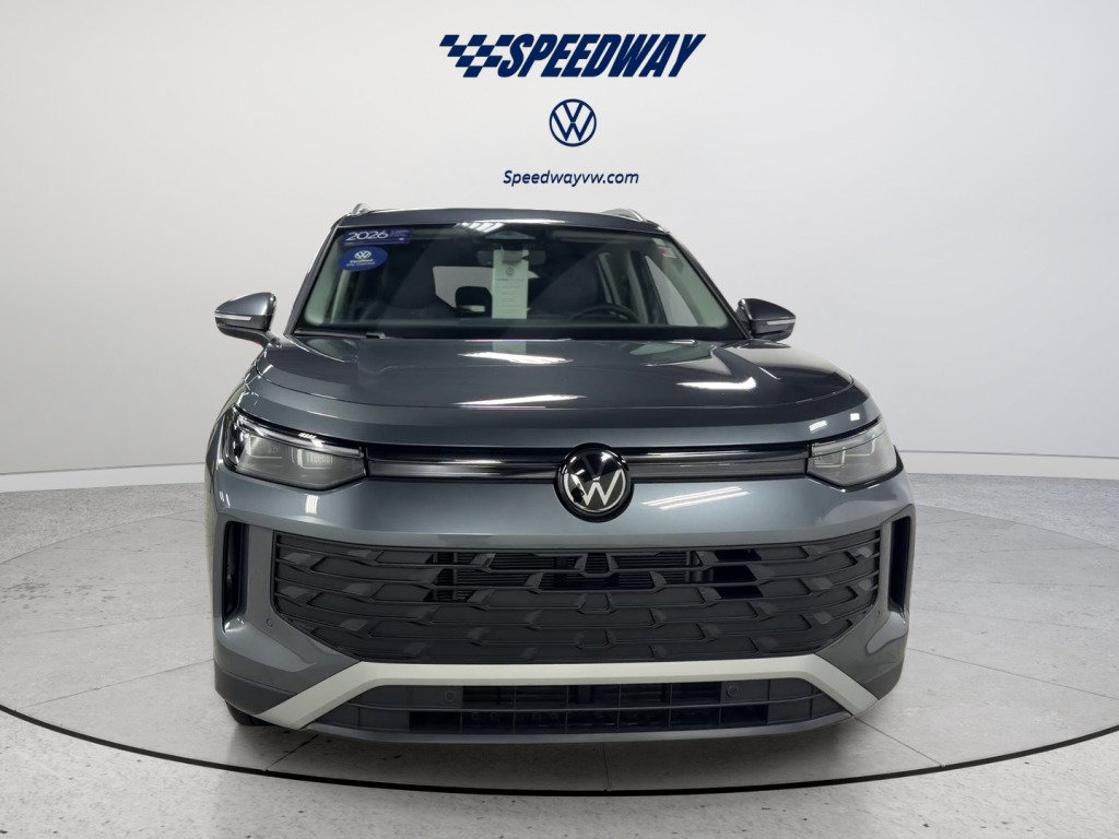 Certified 2025 Volkswagen Tiguan SE FWD image 13