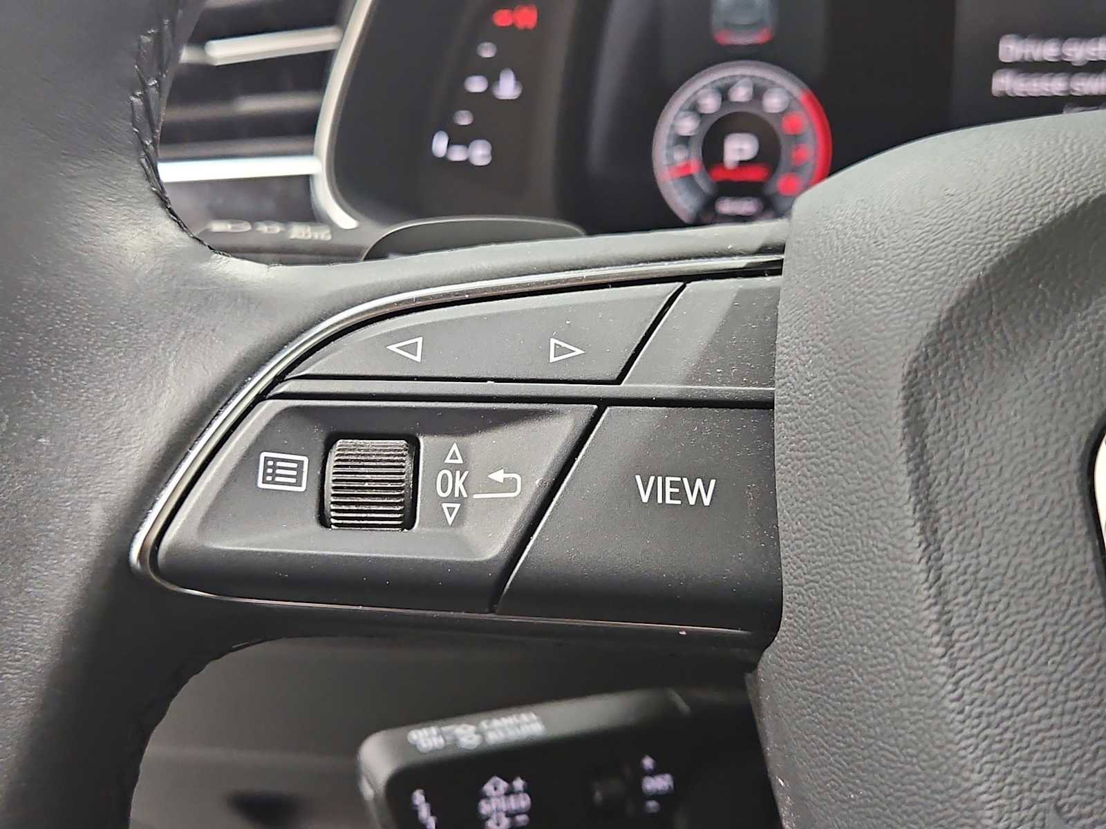 Used 2023 Audi Q8 Prestige image 25