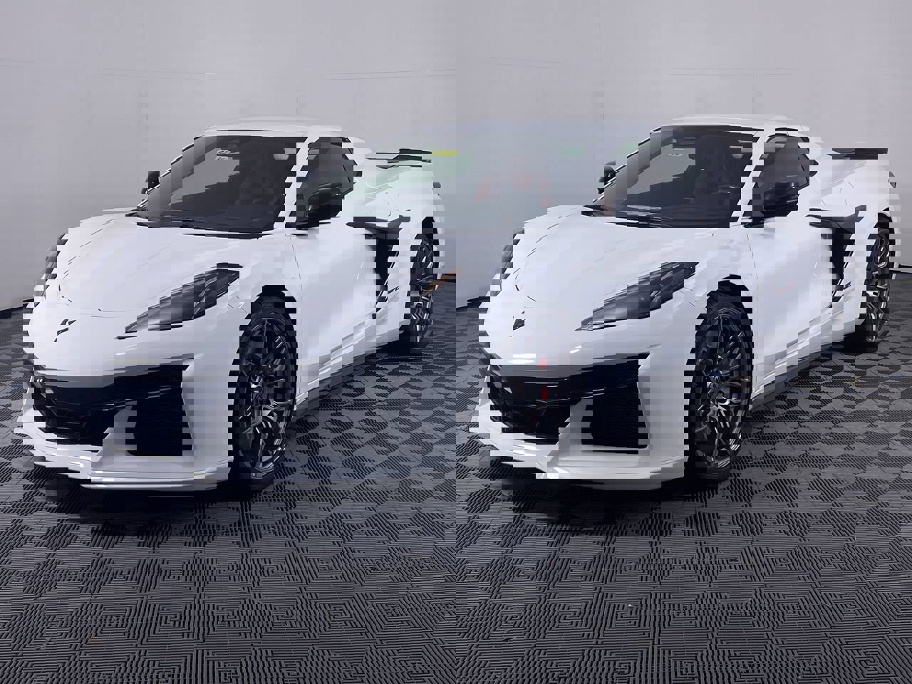 New 2025 Chevrolet Corvette Z06 w/ Stealth Interior Trim Package image 17