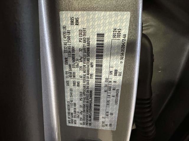 Used 2022 Lincoln Corsair AWD w/ Equipment Group 101A image 17