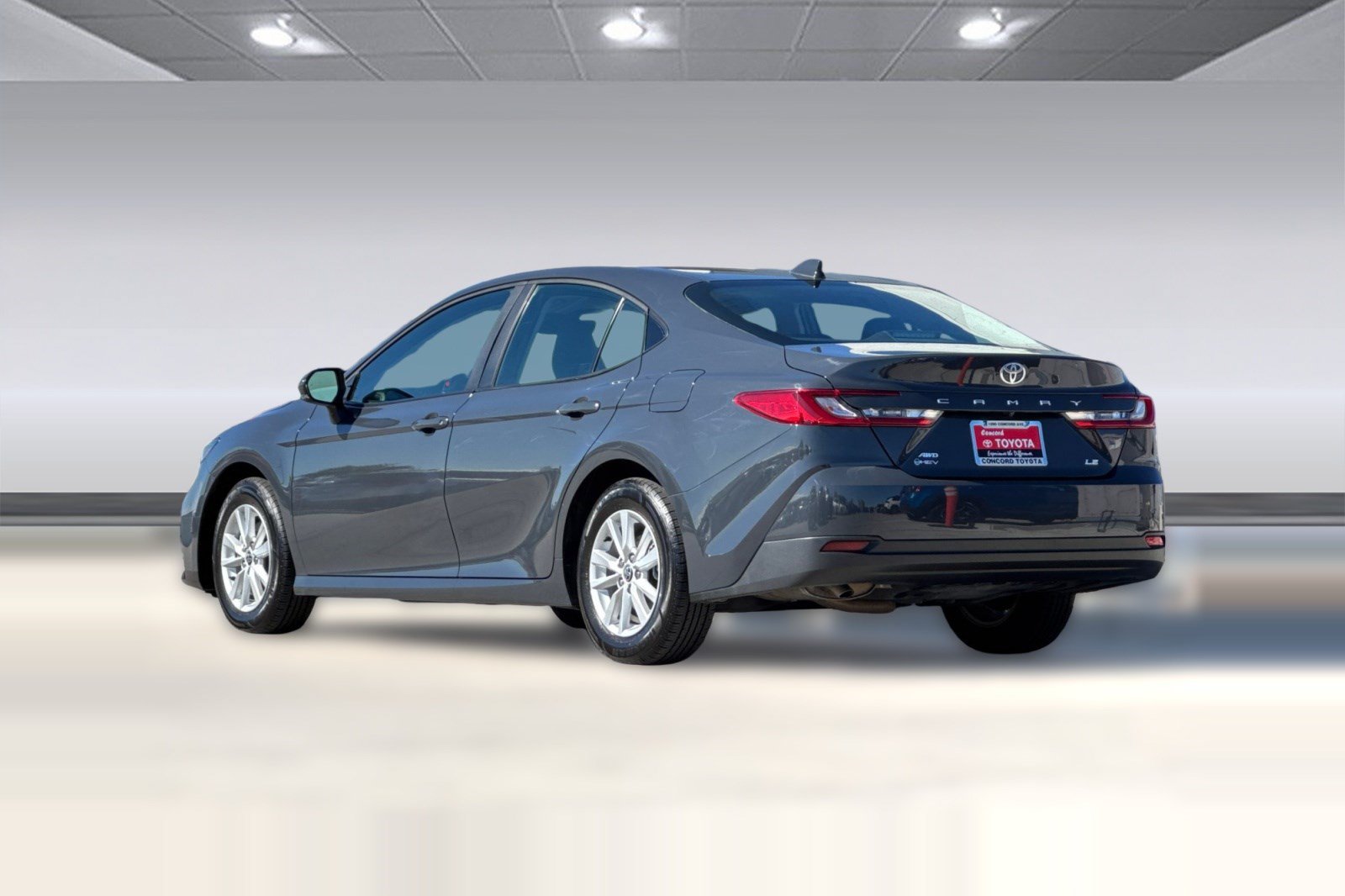 Used 2025 Toyota Camry LE w/ Convenience Package AWD/4WD image 3