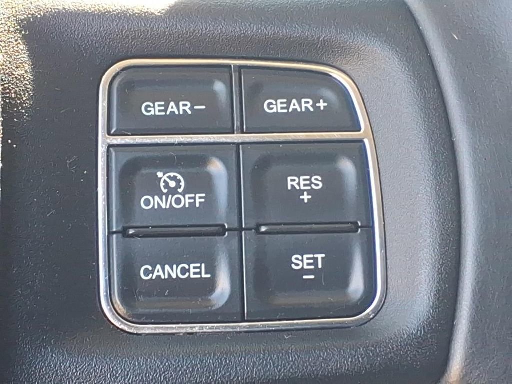 Used 2016 RAM 1500 Big Horn image 10