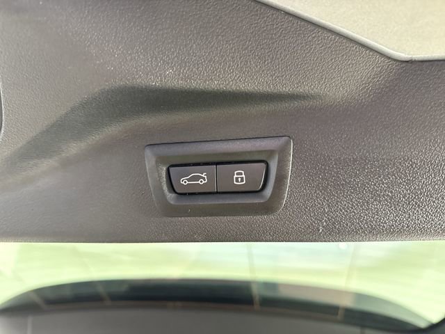 Used 2026 BMW X7 xDrive40i image 35