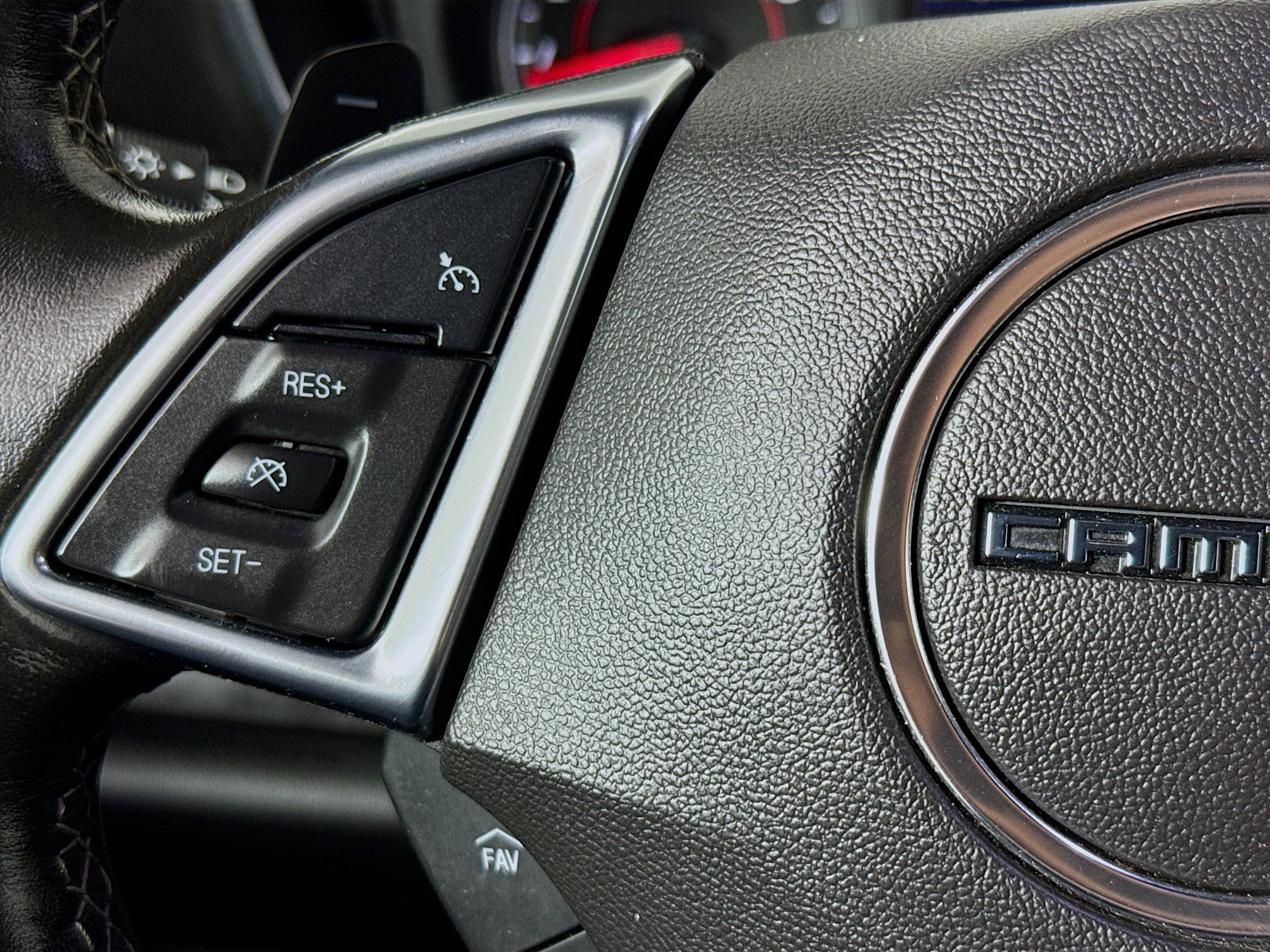 Used 2019 Chevrolet Camaro LT w/ RS Package image 13