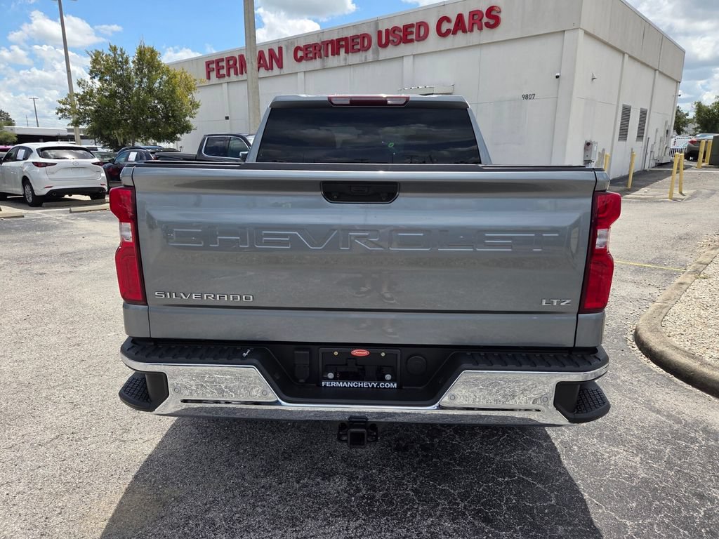 Used 2024 Chevrolet Silverado 1500 LTZ RWD image 12