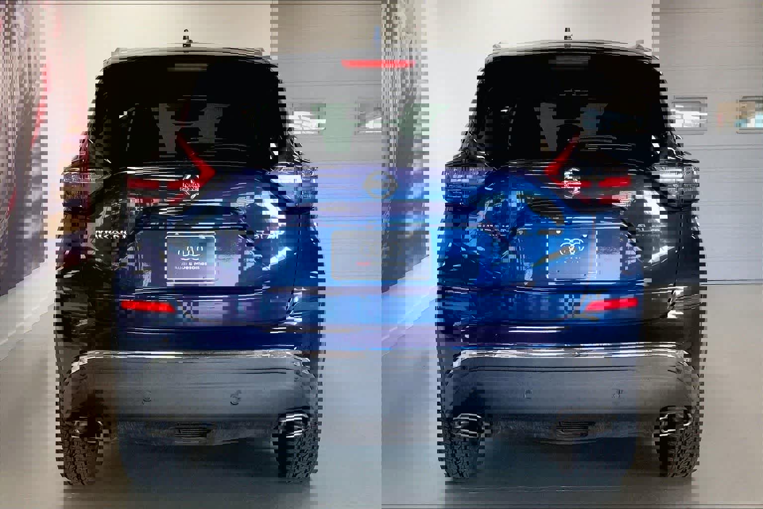 Used 2022 Nissan Murano SL w/ Cargo Package image 5