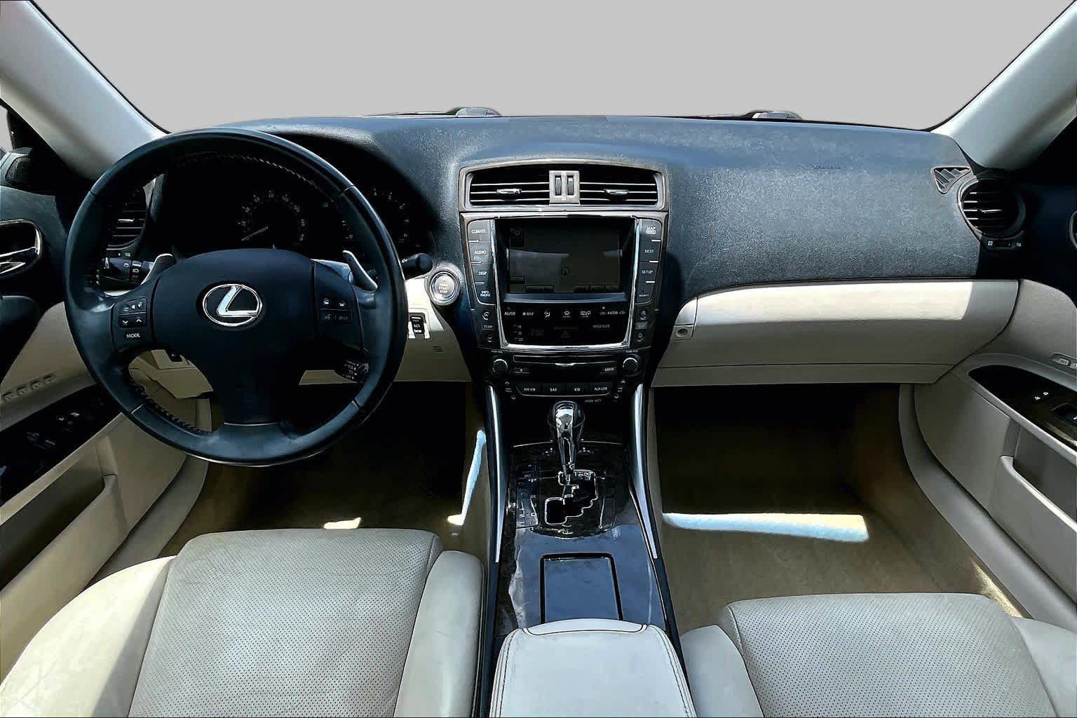 Used 2010 Lexus IS 350C RWD image 14
