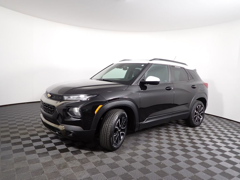 Used 2021 Chevrolet TrailBlazer ACTIV w/ Sun and Liftgate Package image 12